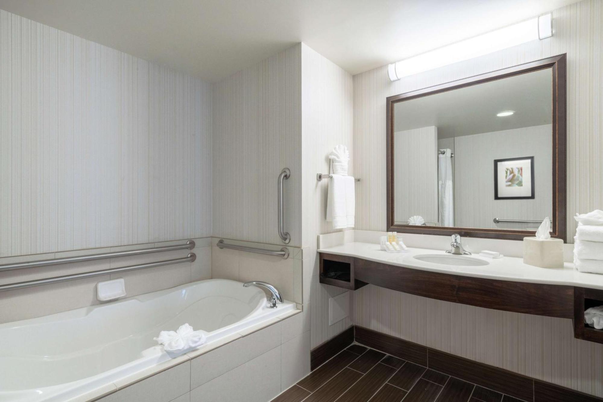 Hilton Garden Inn Valley Forge/Oaks Esterno foto
